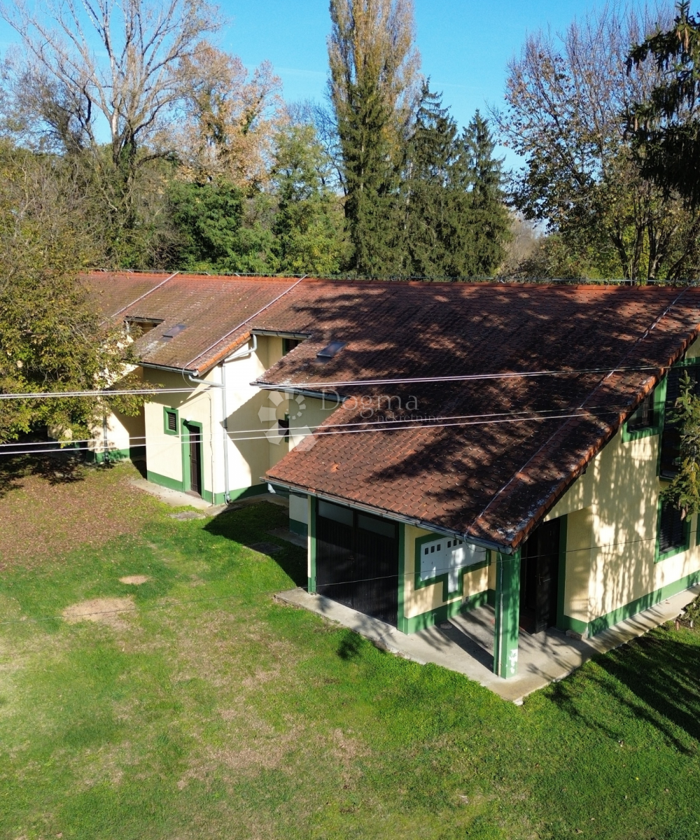 Appartamento Križnica, Pitomača, 320m2