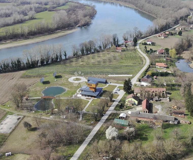 Appartamento Križnica, Pitomača, 320m2