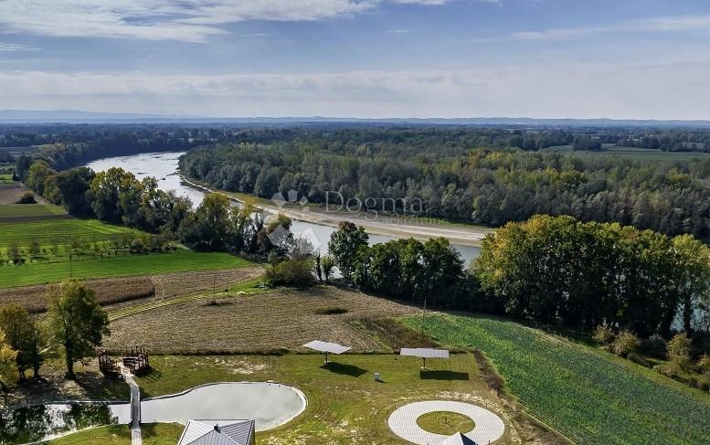 Appartamento Križnica, Pitomača, 320m2