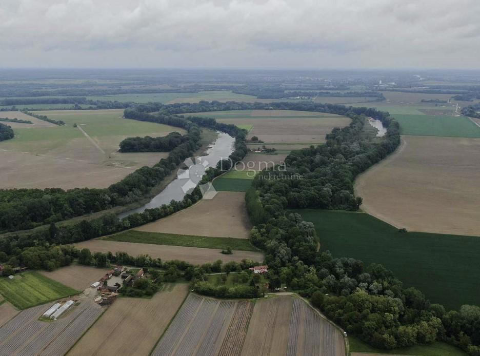 Appartamento Križnica, Pitomača, 320m2