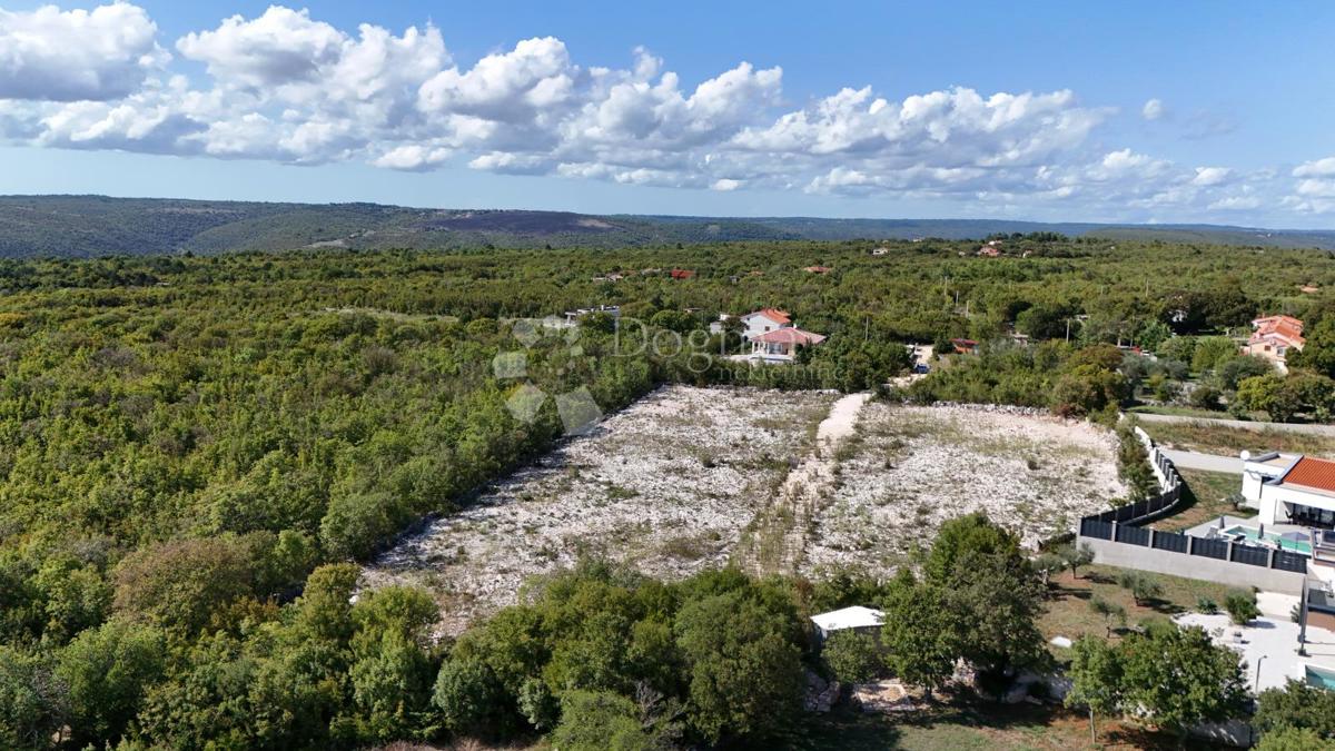 Terreno Labin, 790m2