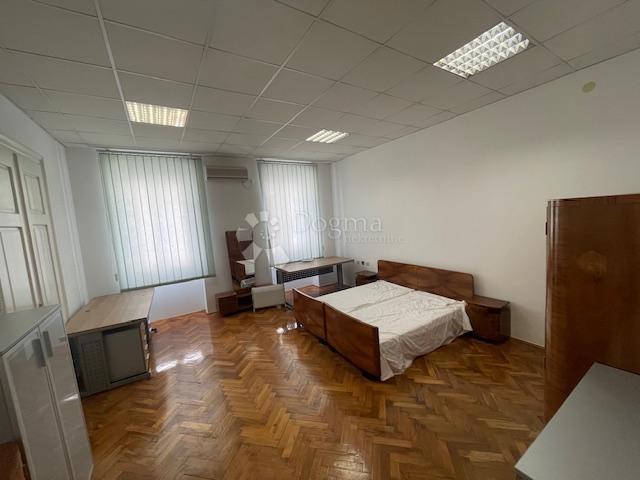 Allogio Centar, Rijeka, 112,25m2