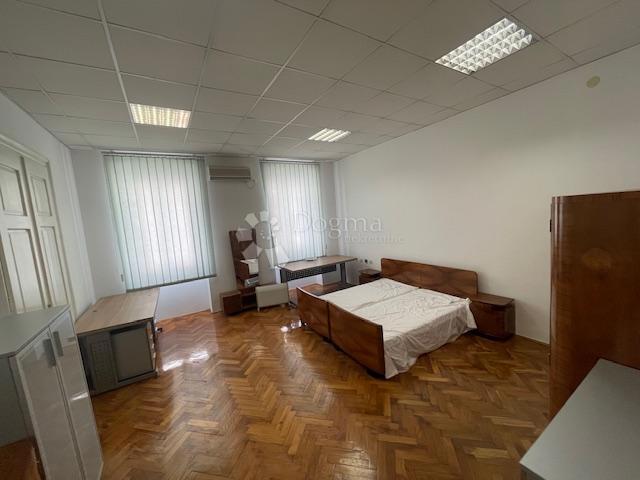 Allogio Centar, Rijeka, 112,25m2