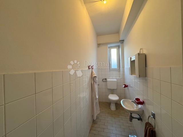 Allogio Centar, Rijeka, 127m2