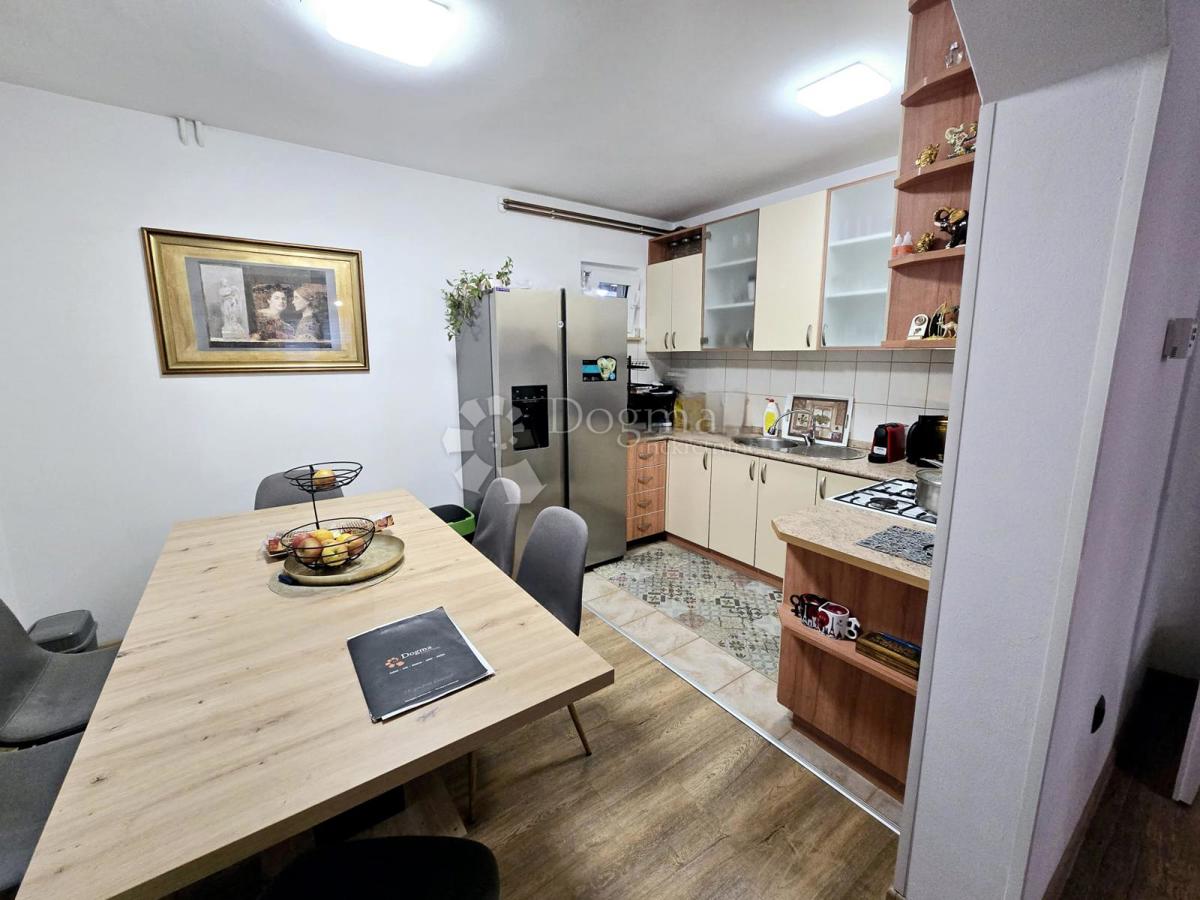 Casa Struge, Peščenica - Žitnjak, 150m2