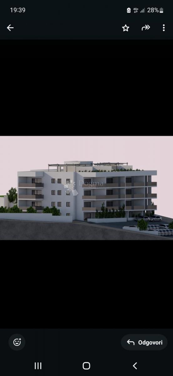 Nuovo edificio attraente Okrug