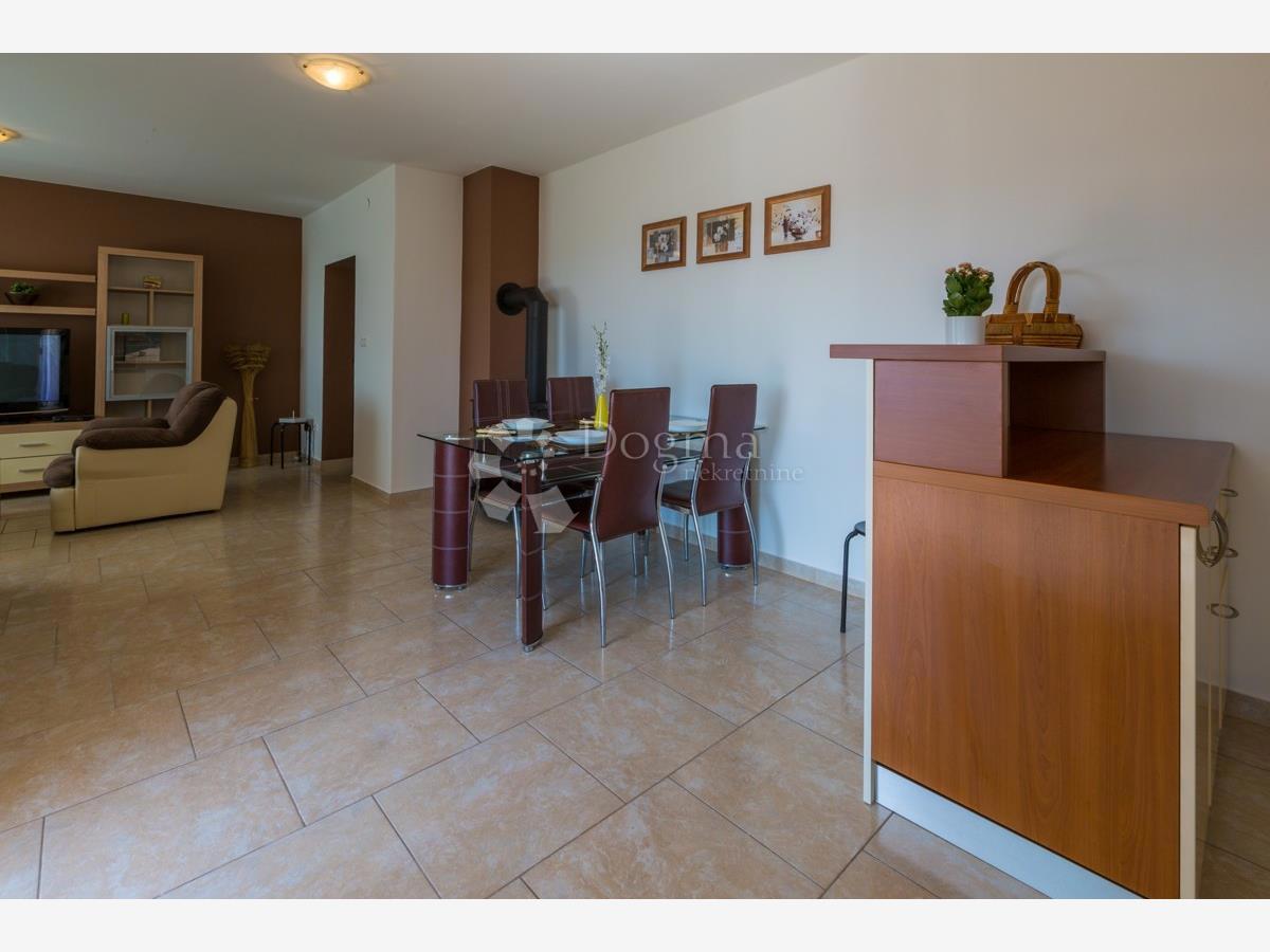 Allogio Grižane-Belgrad, Vinodolska Općina, 72,17m2