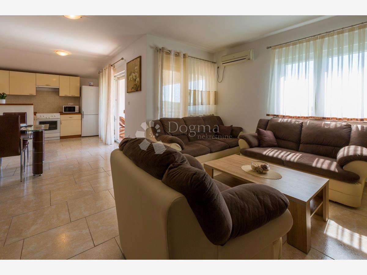 Allogio Grižane-Belgrad, Vinodolska Općina, 72,17m2