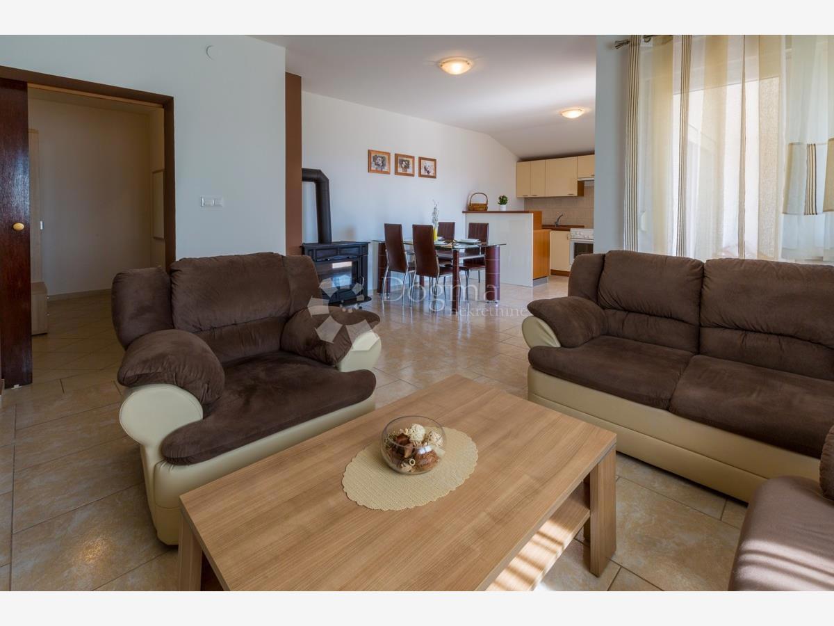 Allogio Grižane-Belgrad, Vinodolska Općina, 72,17m2