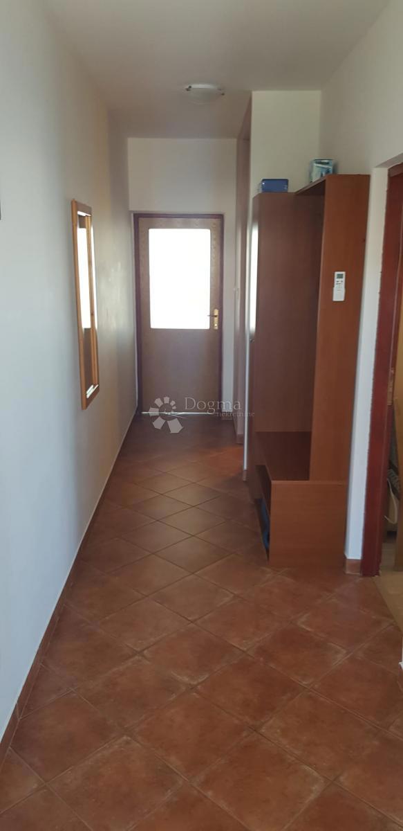 Appartamento Mandre, Kolan, 67m2