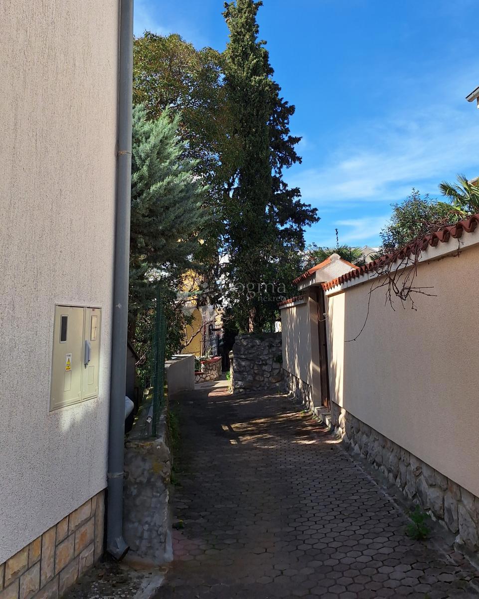 Allogio Crikvenica, 70m2