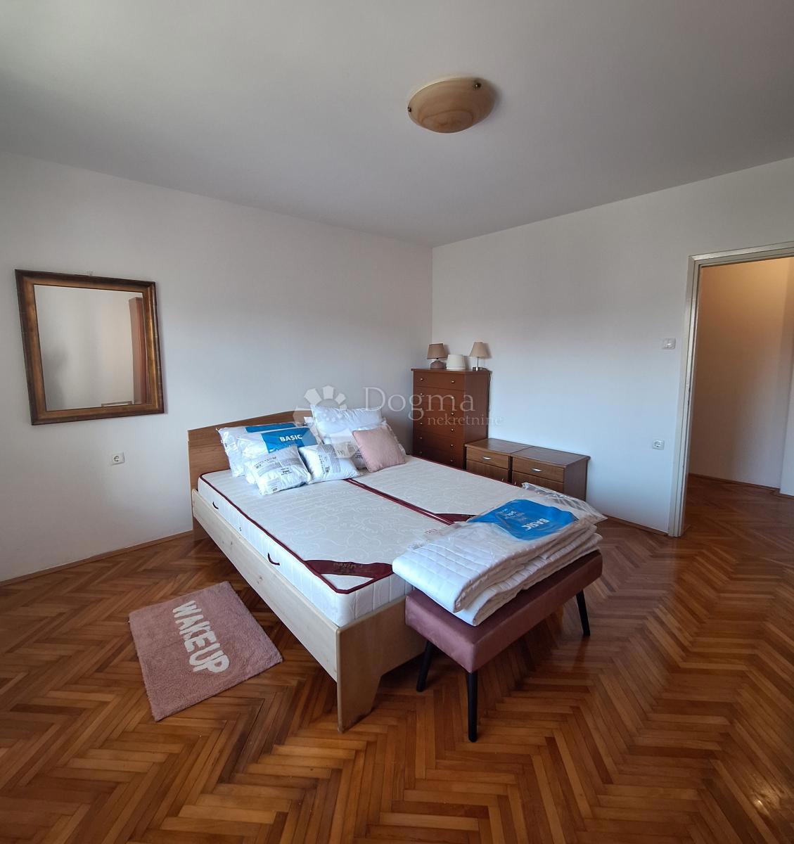 Allogio Crikvenica, 70m2