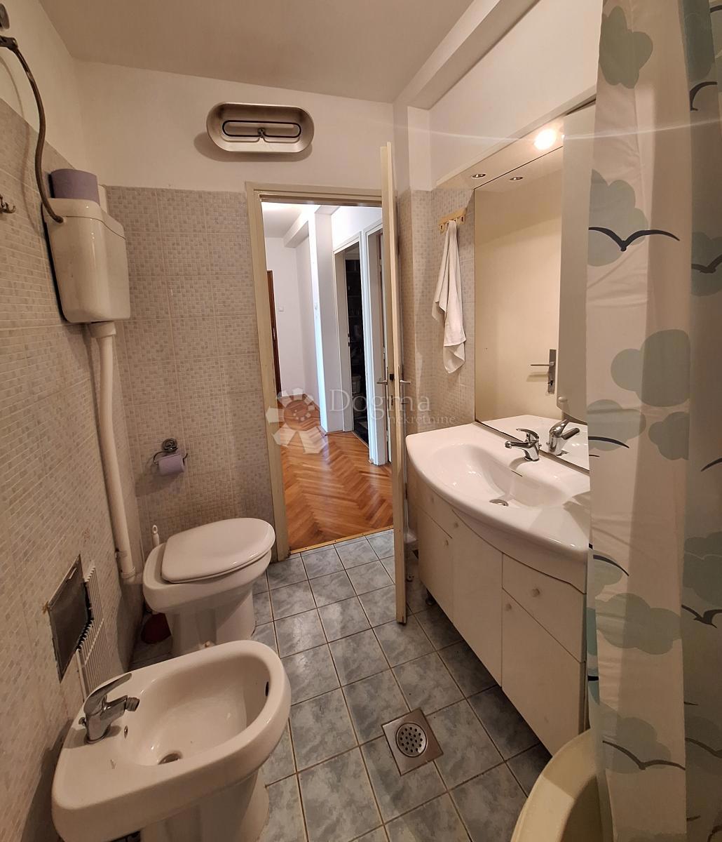 Allogio Crikvenica, 70m2