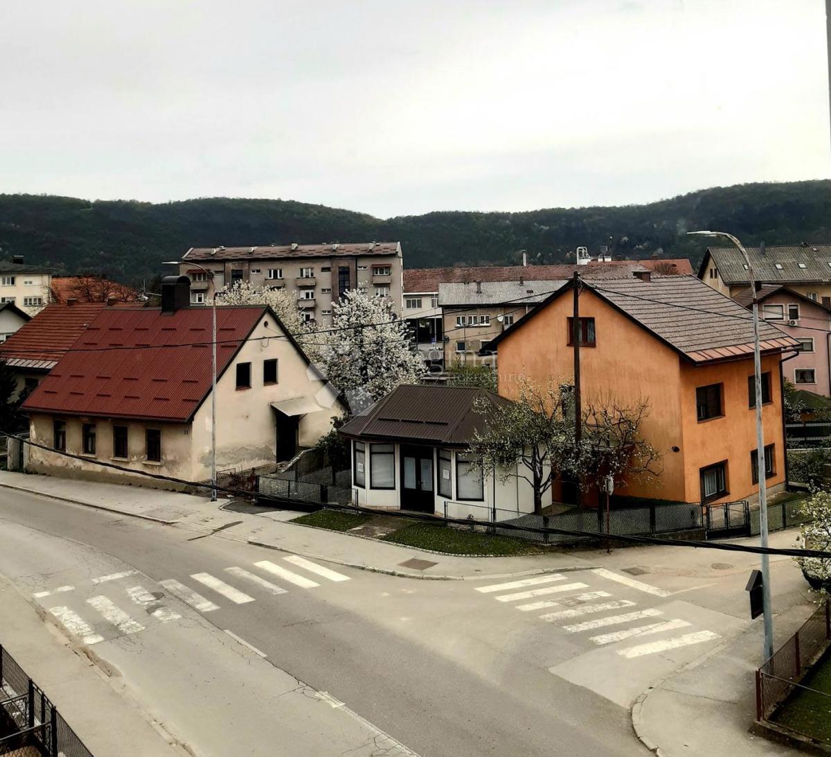 Locale commerciale Ogulin, 130m2