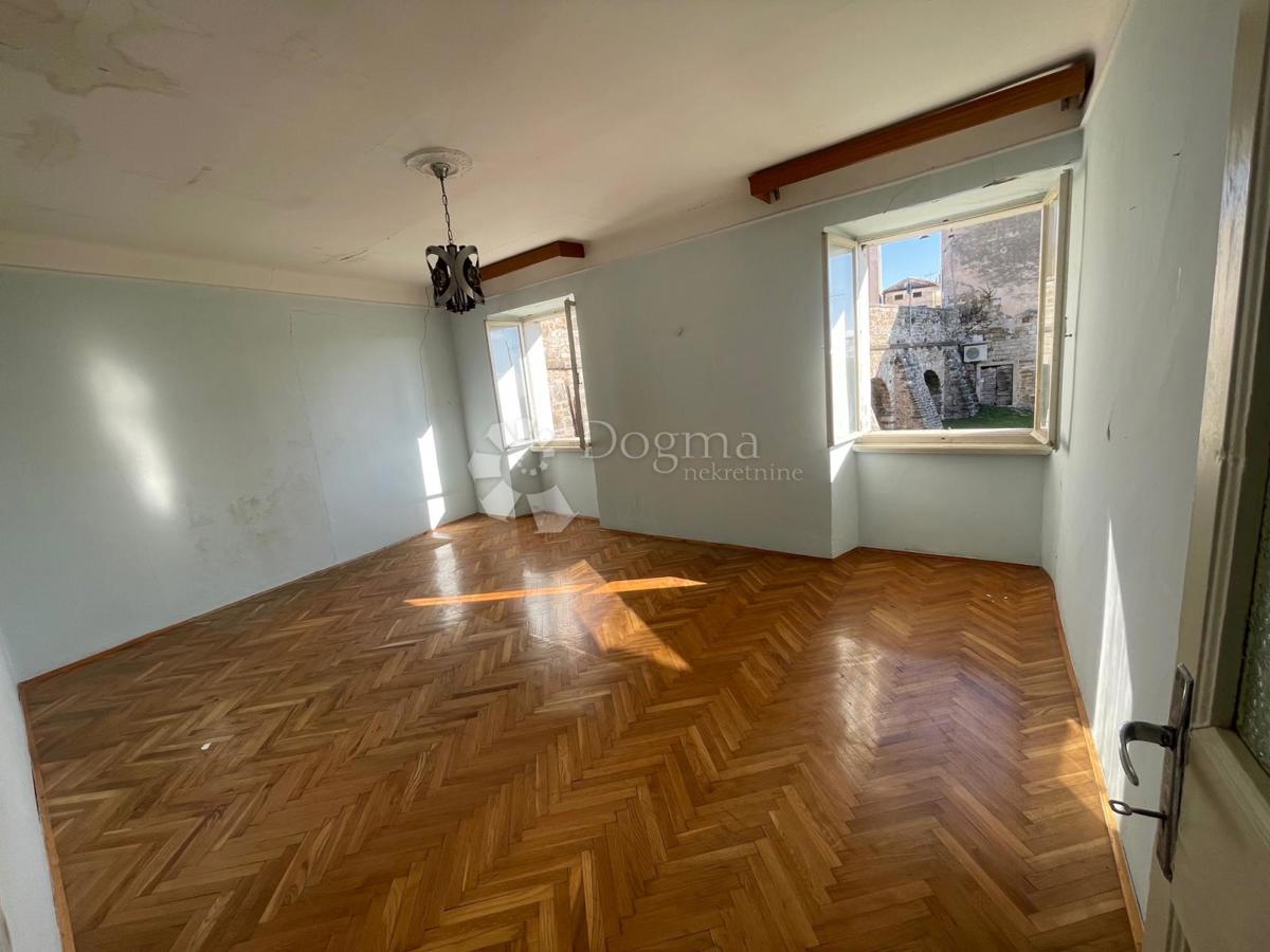 Casa Buje, Buje, Buje, Istarska županija, 200m2