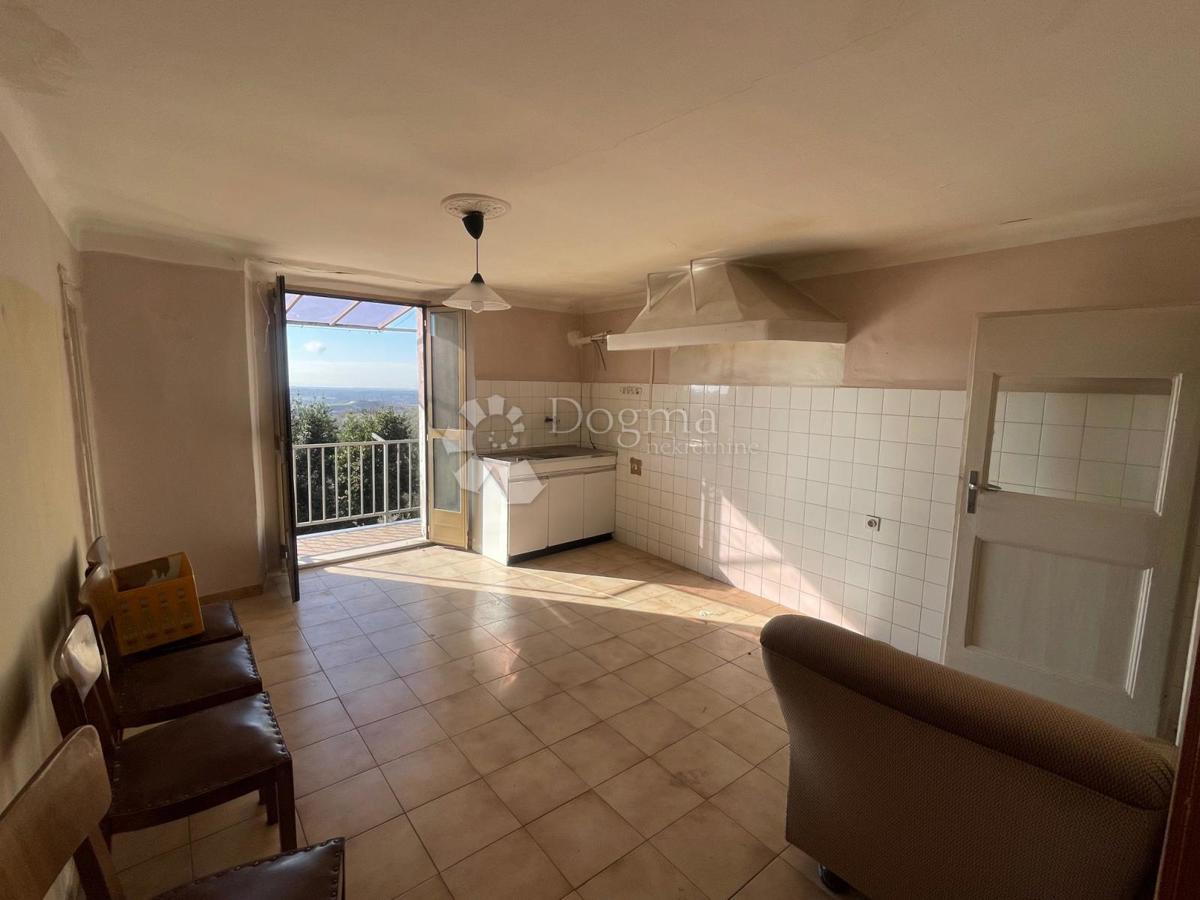 Casa Buje, Buje, Buje, Istarska županija, 200m2