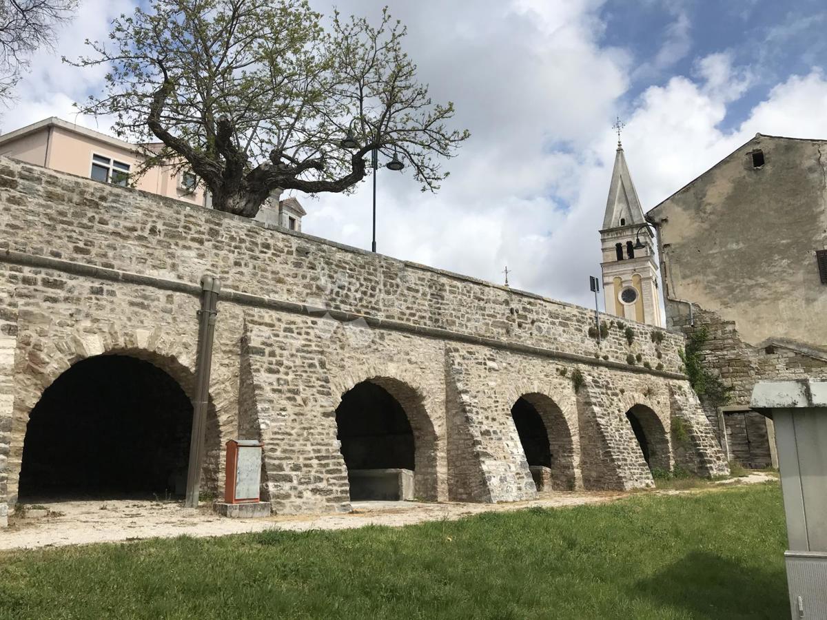 Casa Buje, Buje, Buje, Istarska županija, 200m2