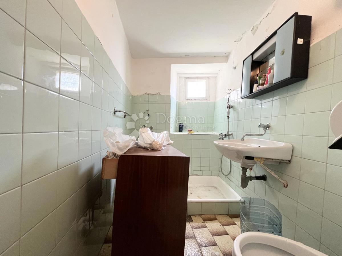 Casa Buje, Buje, Buje, Istarska županija, 200m2