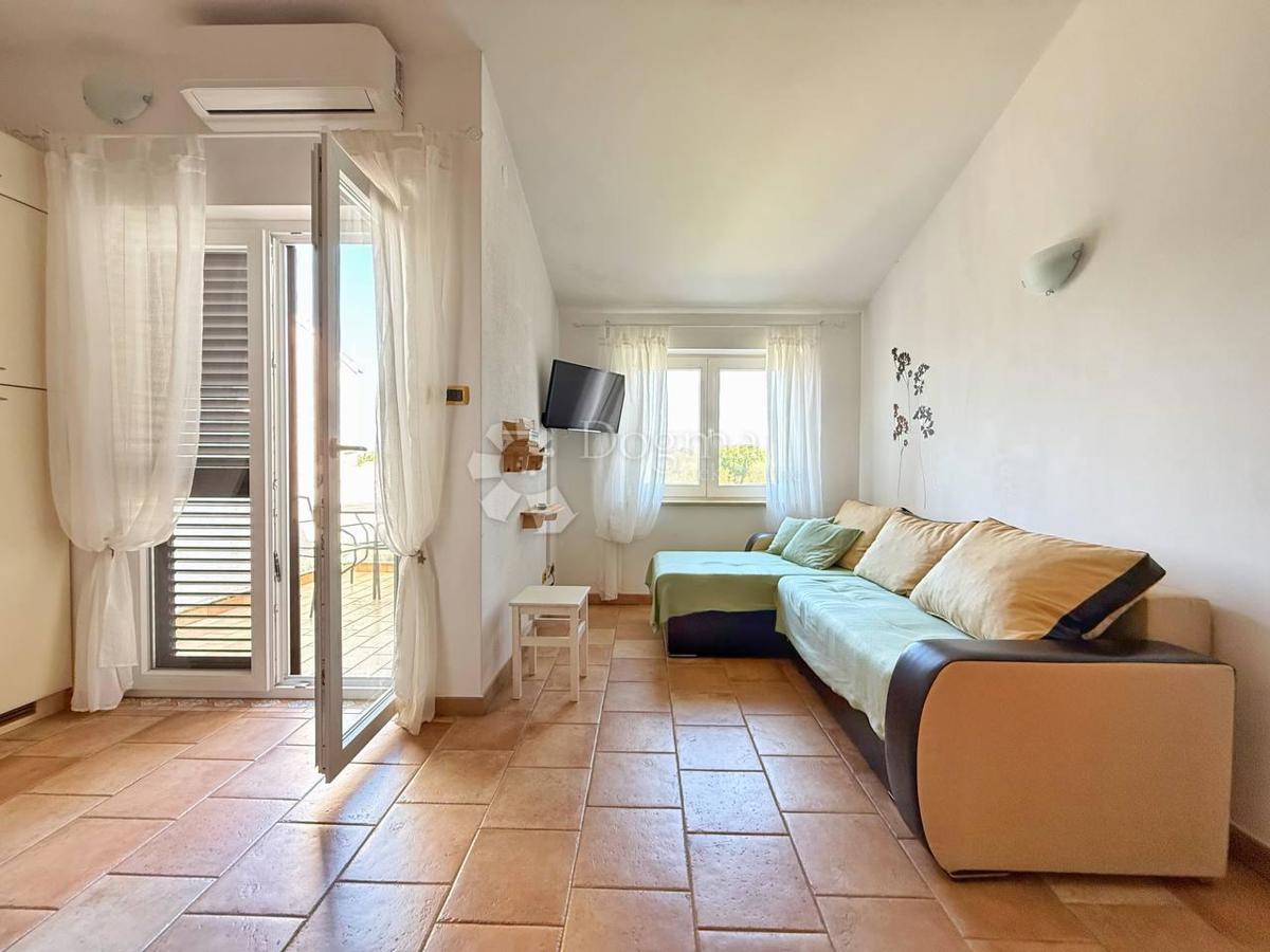 BELLISSIMO APPARTAMENTO A ROVIGNO