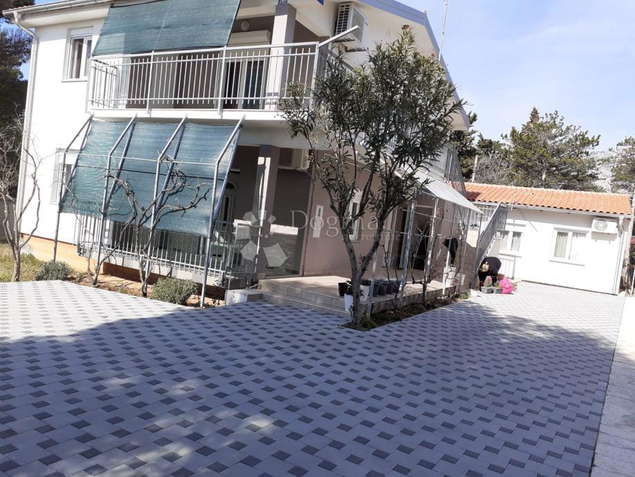 Casa Starigrad, 185m2