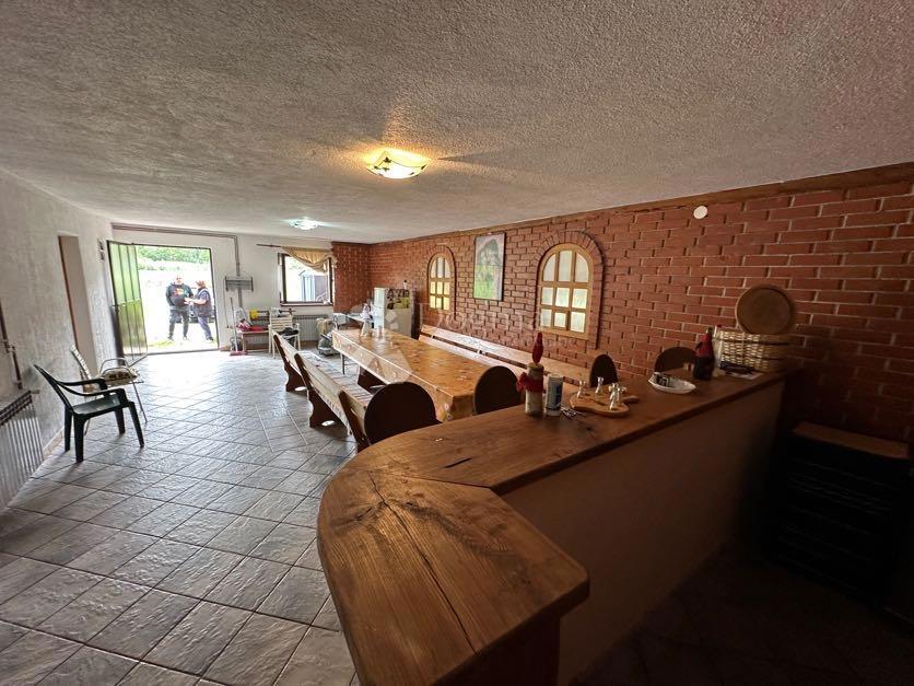 Casa Bužim, Gospić - Okolica, 11.000m2