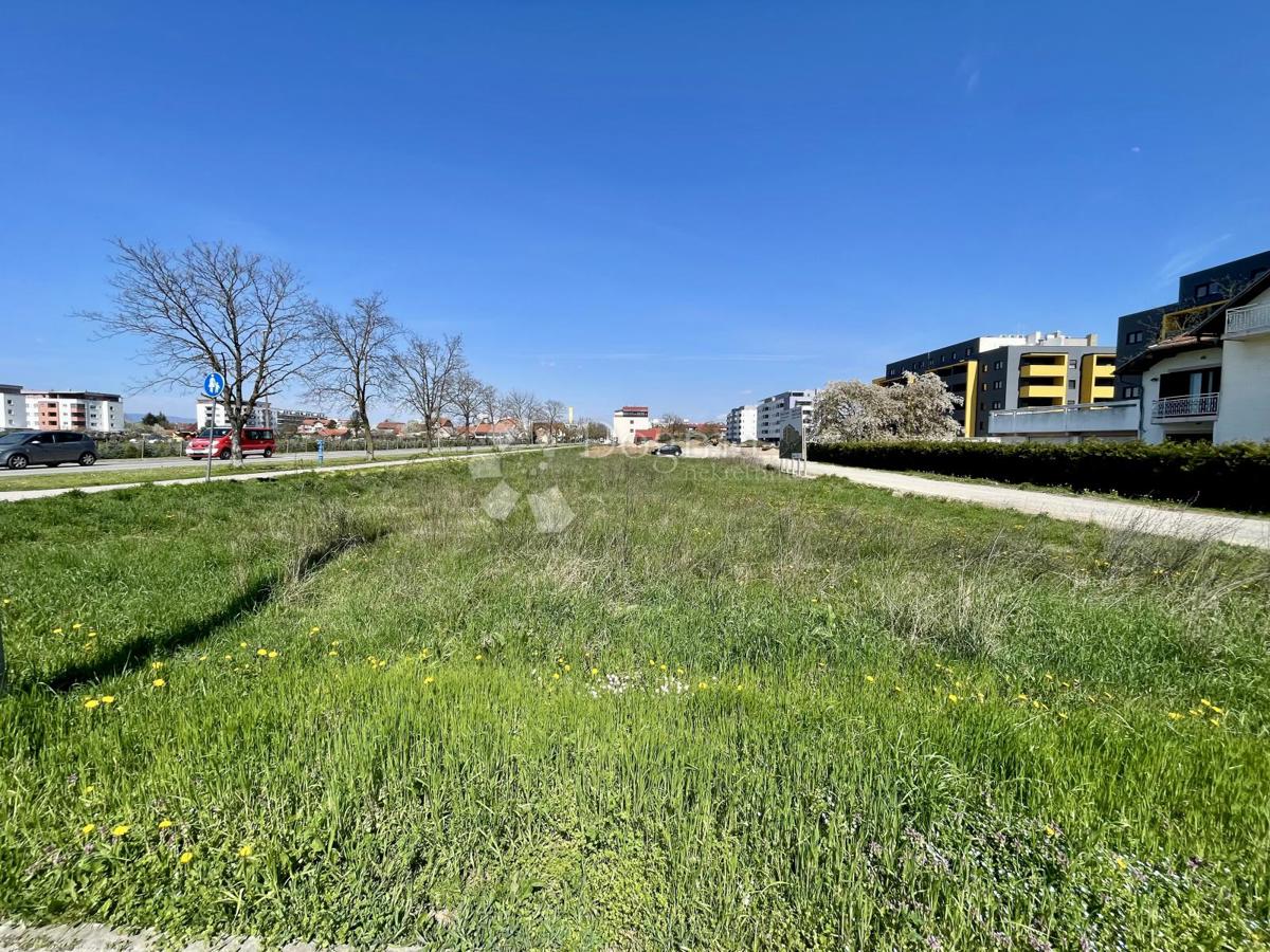 Terreno edificabile Centar, Velika Gorica, 1.379m2