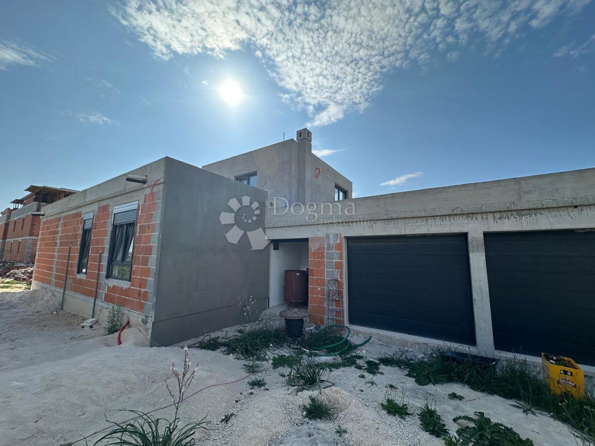 Casa Mulo, Vrsi, 183,40m2