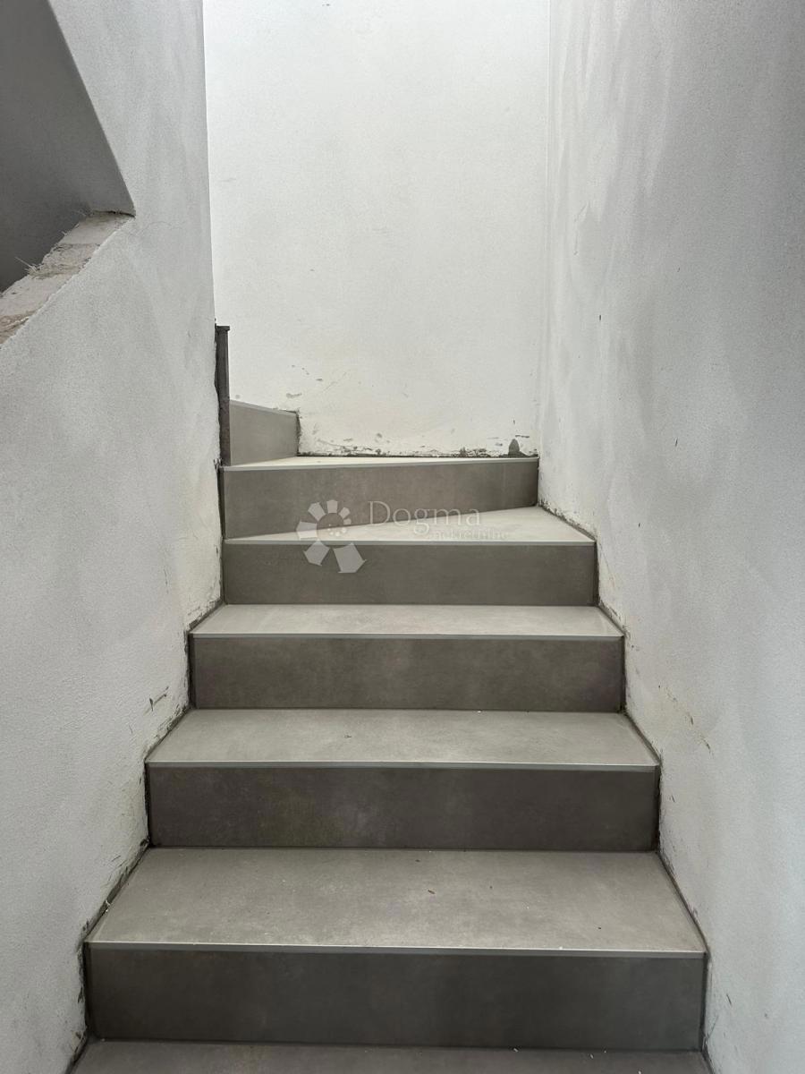 Casa Mulo, Vrsi, 183,40m2