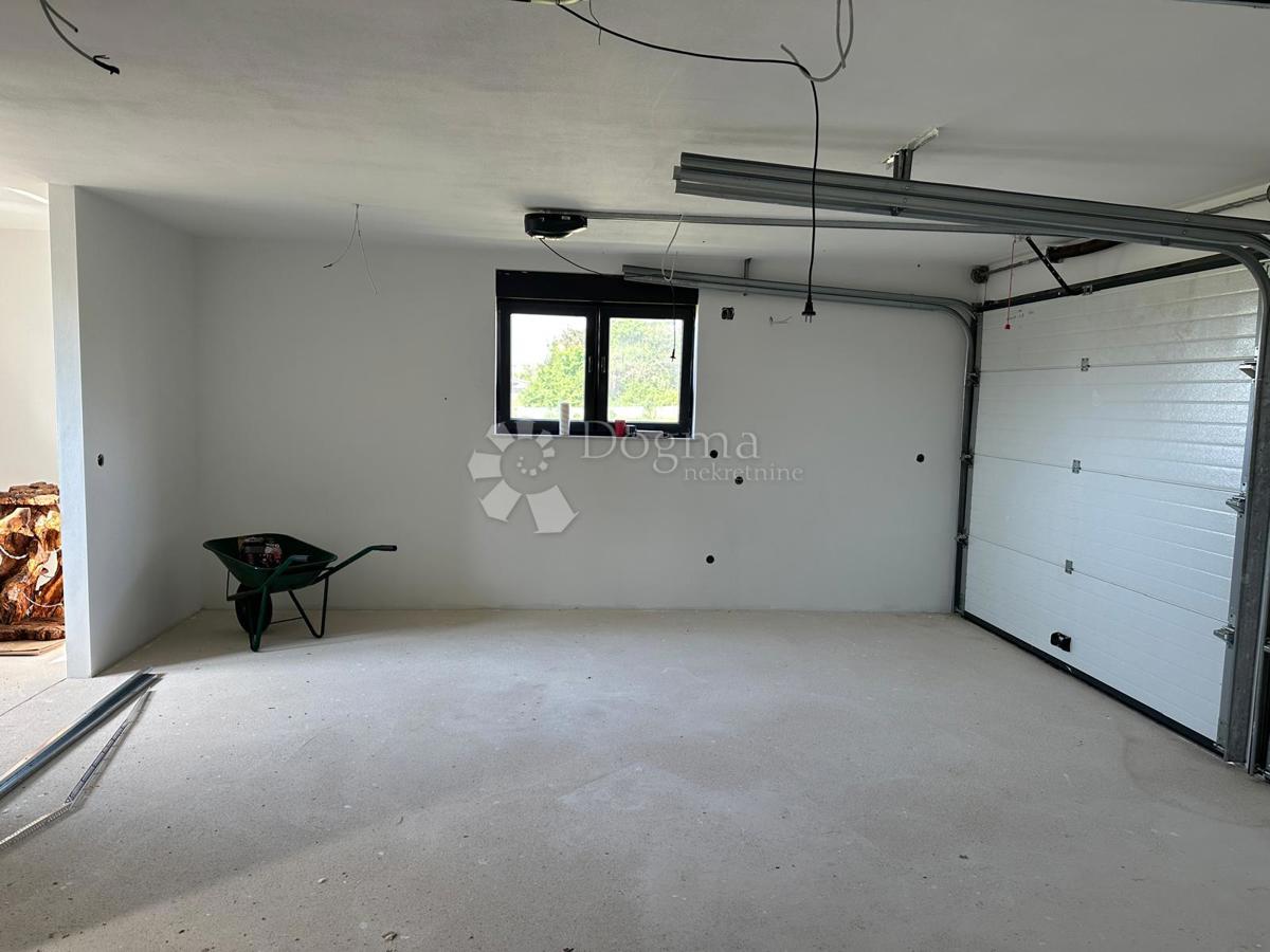 Casa Mulo, Vrsi, 183,40m2