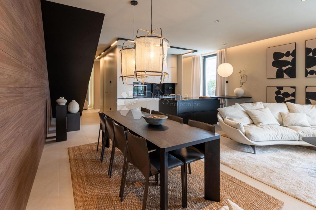 Villa esclusiva smart home, completamente attrezzata, con vista aperta
