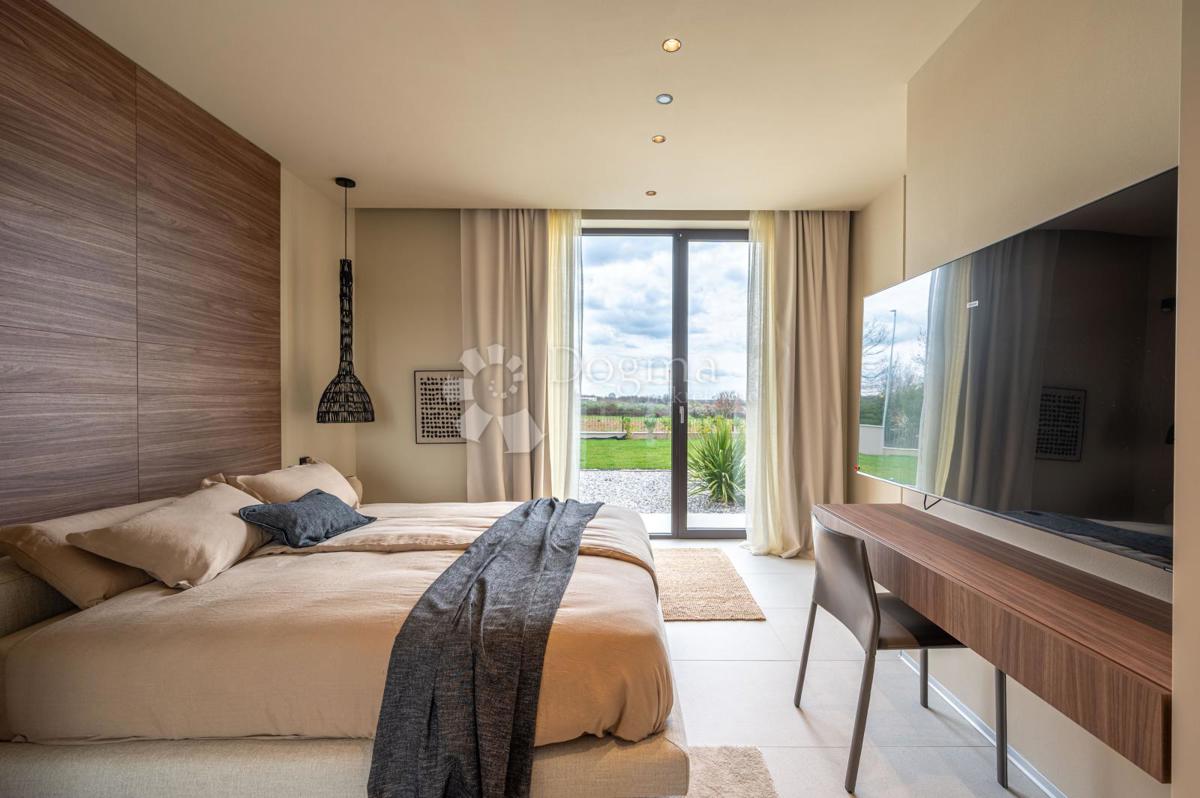 Villa esclusiva smart home, completamente attrezzata, con vista aperta