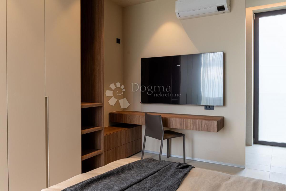Villa esclusiva smart home, completamente attrezzata, con vista aperta