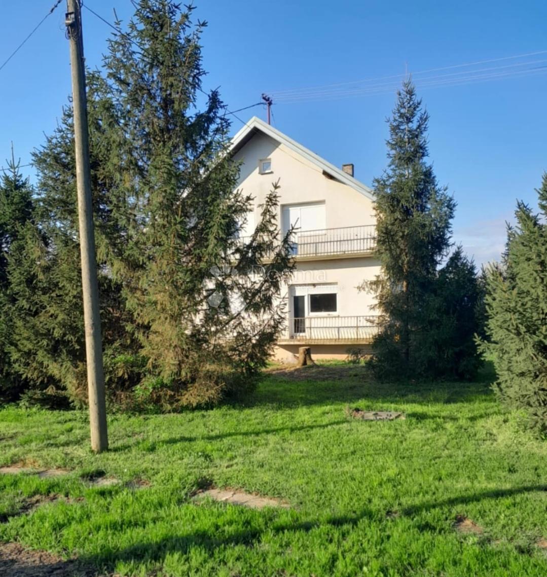 Casa Tenja, Osijek - Okolica, 238m2