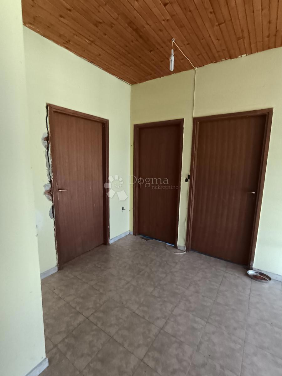 Casa Tenja, Osijek - Okolica, 238m2