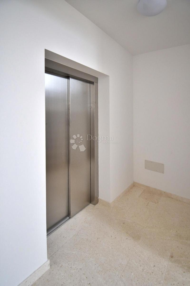 Allogio Štinjan, Pula, 73m2