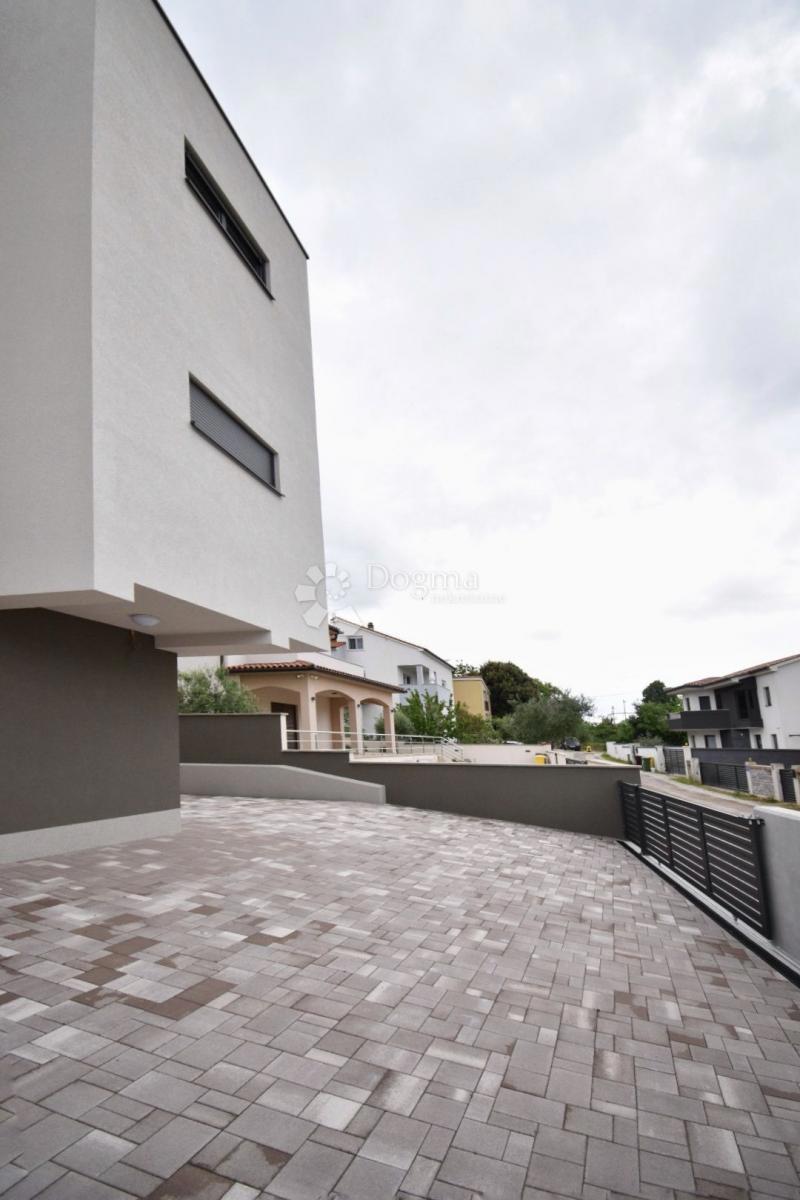 Allogio Štinjan, Pula, 73m2