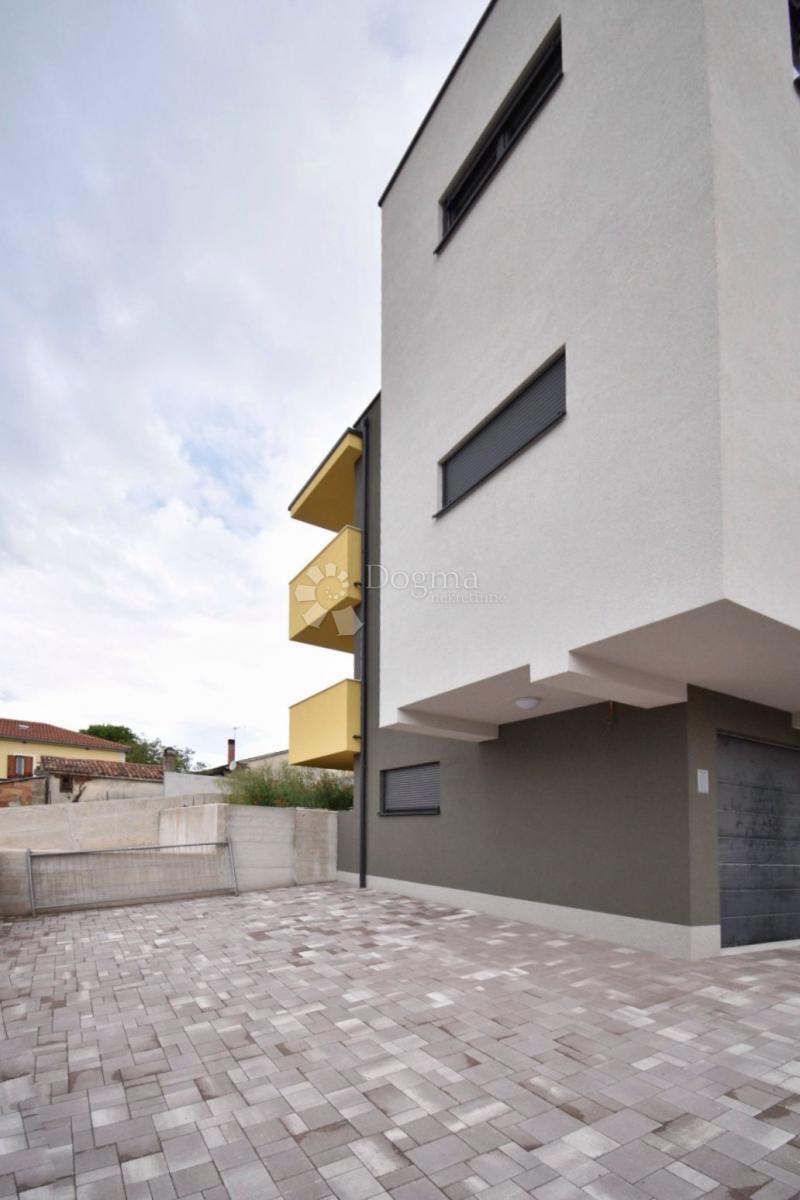 Allogio Štinjan, Pula, 73m2