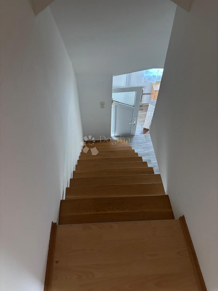 Casa Grana, Novi Marof, 379.405m2