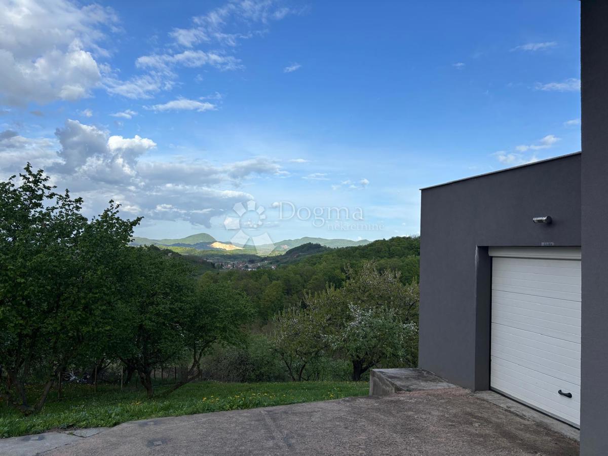 Casa Grana, Novi Marof, 379.405m2