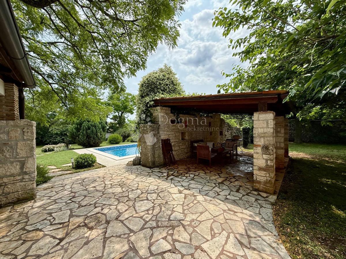 Bellezza tradizionale nel cuore dell'Istria