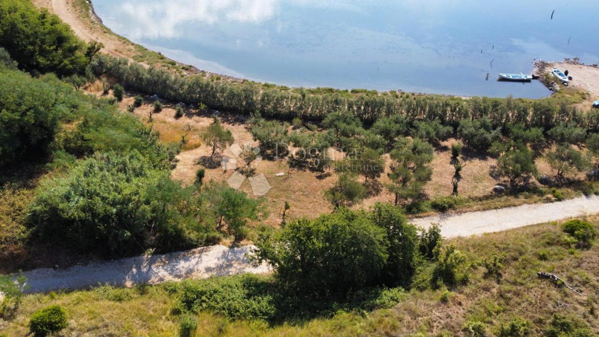 Terreno edificabile Nin, 1.003m2