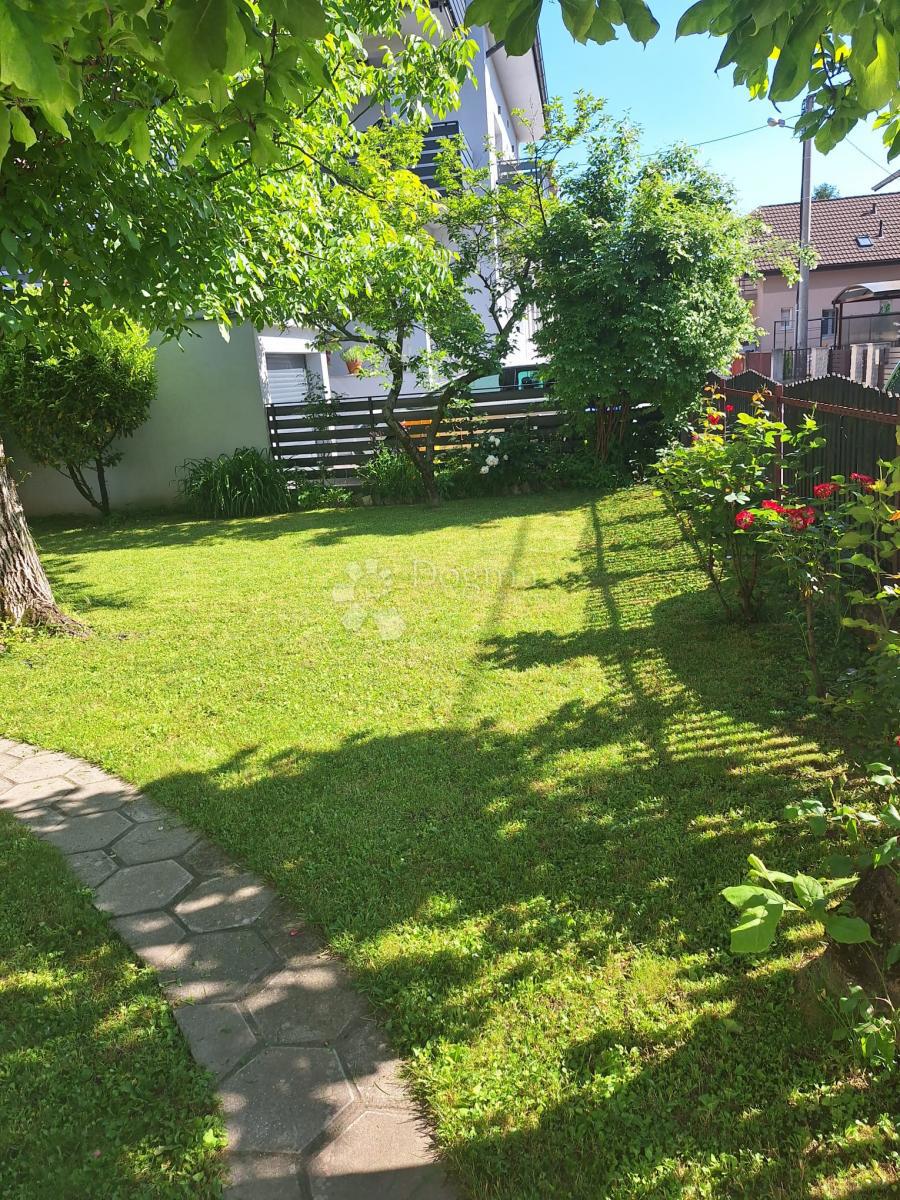 Casa Gornje Vrapče, Črnomerec, 235m2