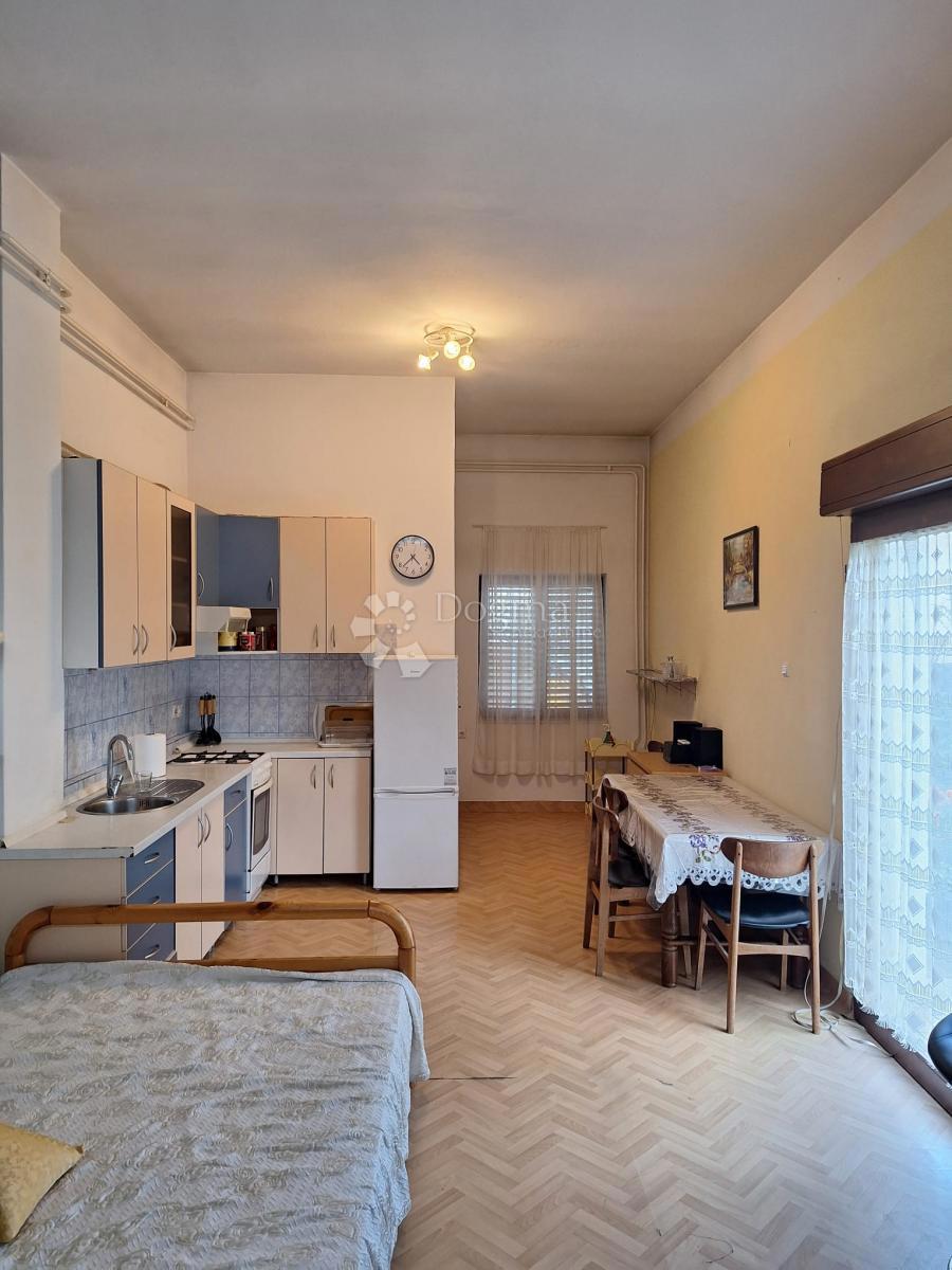 Casa Gornje Vrapče, Črnomerec, 235m2