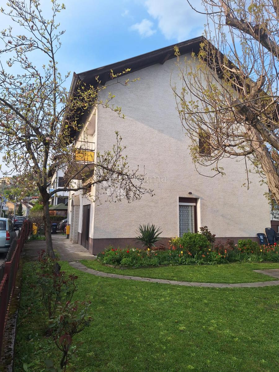 Casa Gornje Vrapče, Črnomerec, 235m2