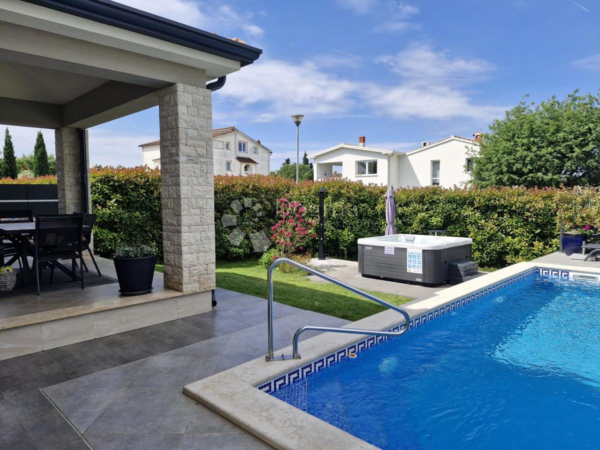 Casa Poreč, 320m2