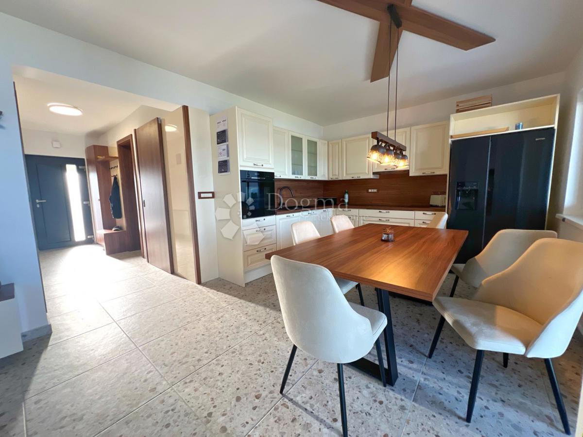Casa Plomin, Kršan, 255m2