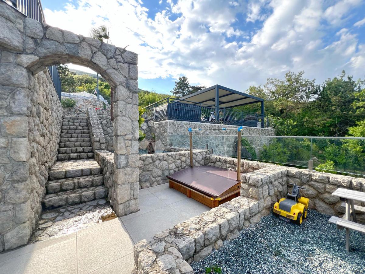 Casa Plomin, Kršan, 255m2