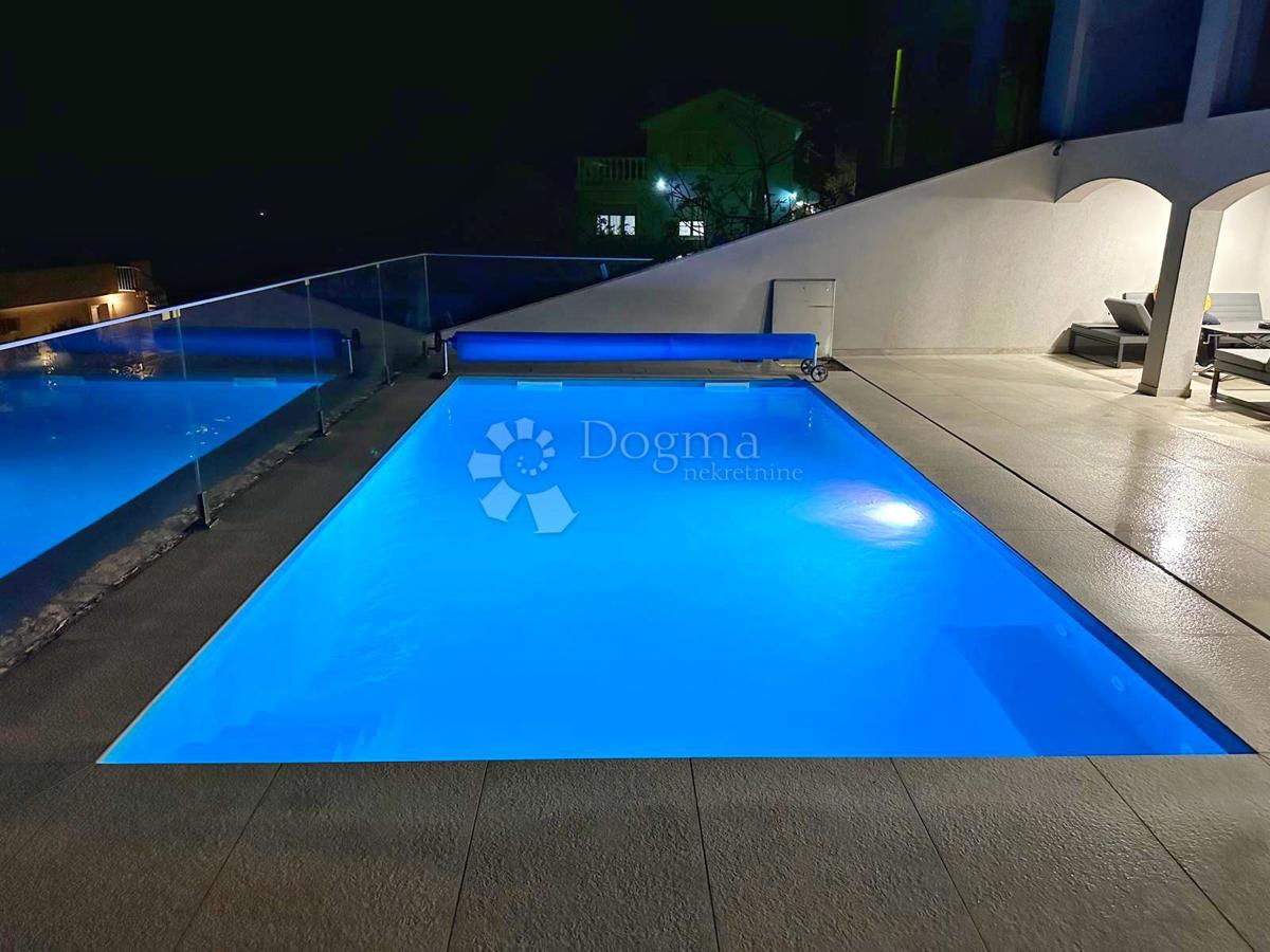 Casa Plomin, Kršan, 255m2