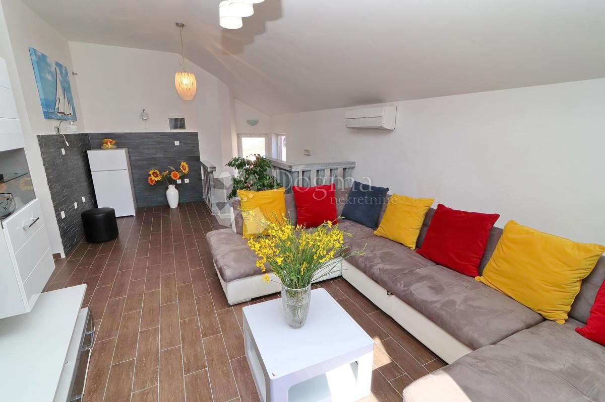 Casa Vela Luka, 252m2