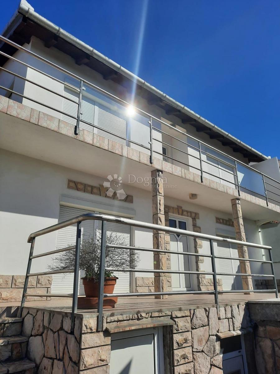 Casa Maslinica, Šolta, 302,29m2